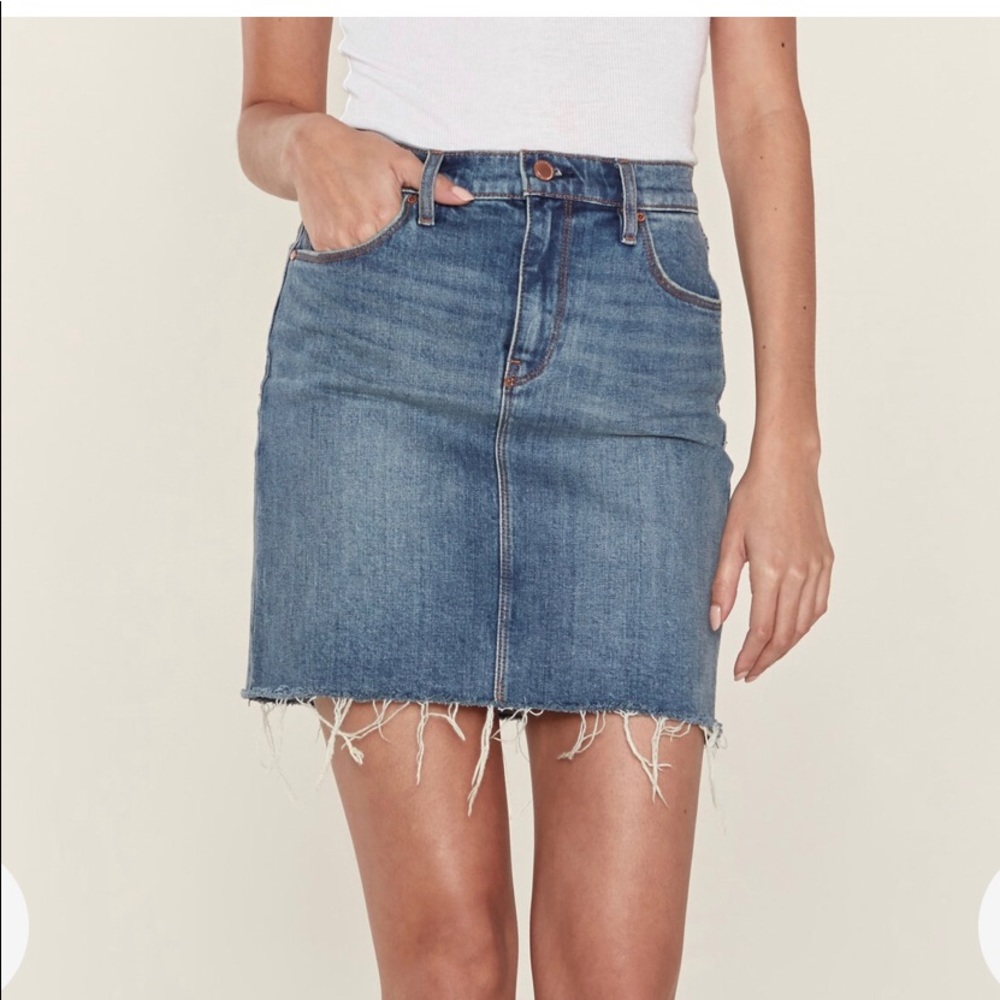 Hudson distressed stretch jean flap 5 pocket skirt size 28 (6)